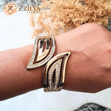 Dazzlink Anti Tarnish Korean Trendy bracelets for ladies