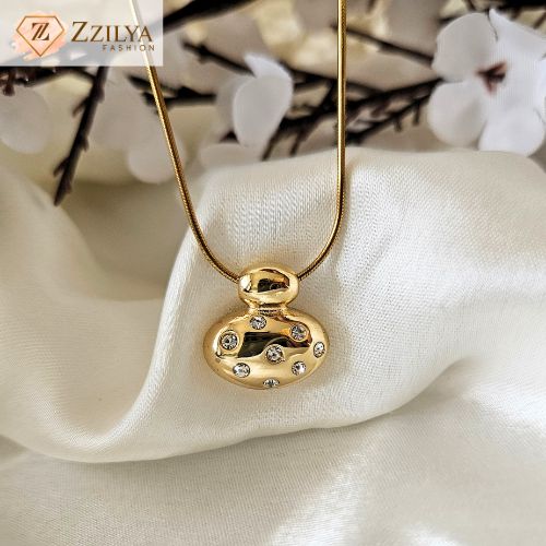Studded Anti Tarnish neckpiece for girls