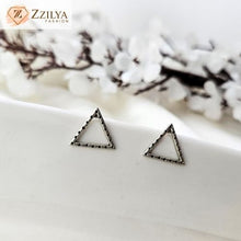 Silver Triangle Stud earrings