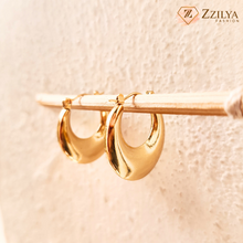 Regal 18K Gold Hoop Earrings designs for daily use