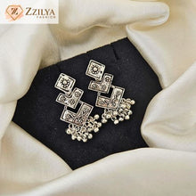 Silver Dangle Earrings