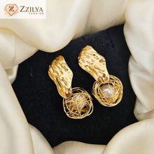 Bae simple korean earrings - Gold