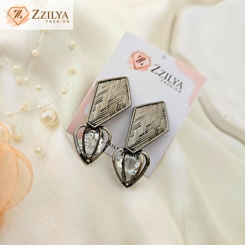 Charm Heart Earrings – Korean Style Jewelry Under ₹100
