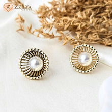 Pearl stud korean earrings