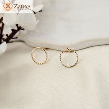 Circle Golden Stud earrings
