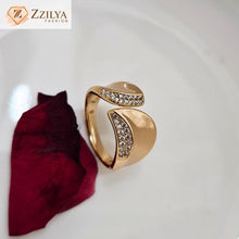 Golden Luxe Diamond Band