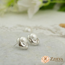 Gilded Whispers Pearl Earrings