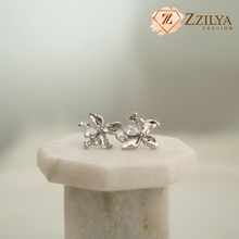 Sumptuos Orbs Korean Earrings