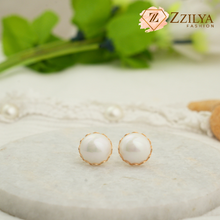 Sparkle Tops Korean Pearl Earrings