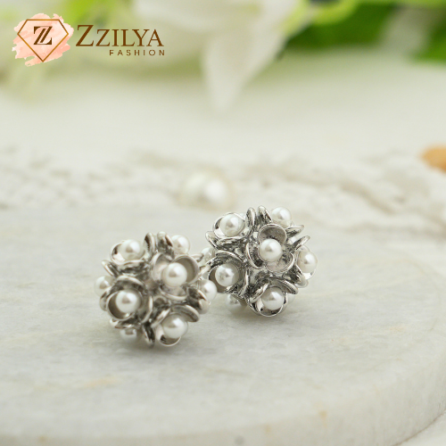 Moonlit Melody Korean Earrings
