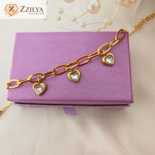 Elegant dainty heart charm bracelet for everyday wear, Pinterest aesthetic gold jewelry
